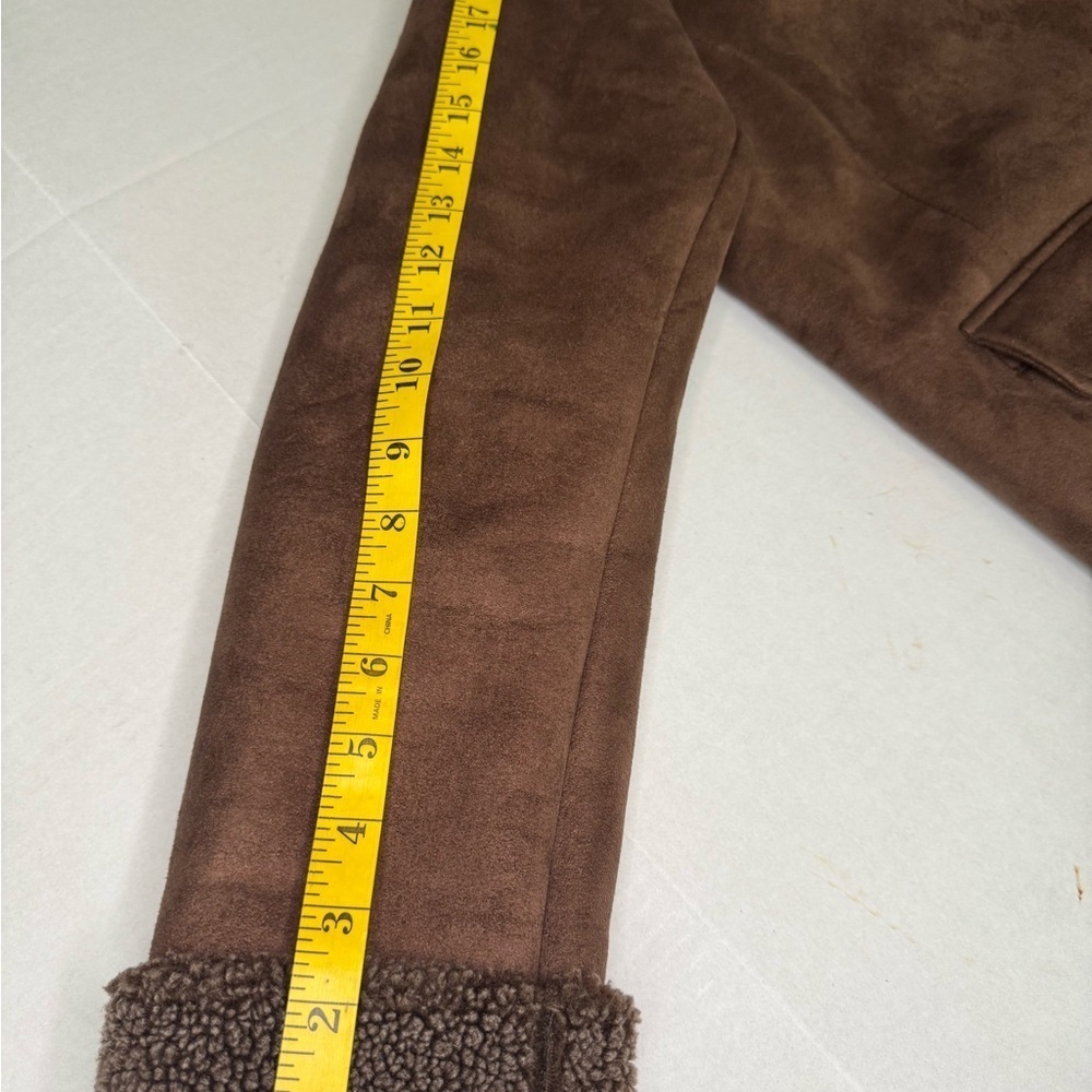 LANDS' END BROWN BUTTON FAUX FUR JACKET SIZE M. - Picture 15 of 16